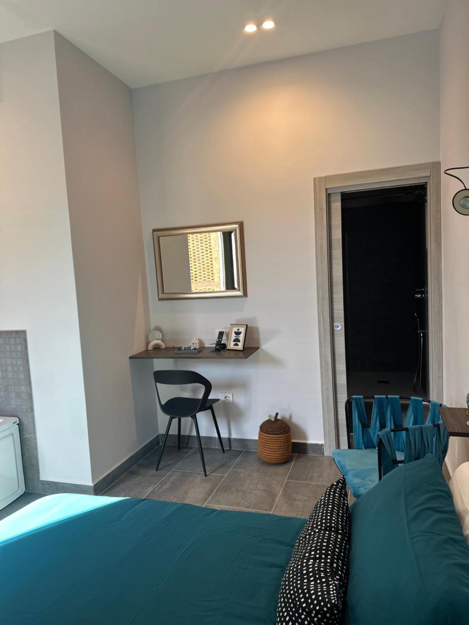 Zeta Boutique Hotel กาแซร์ตา ภายนอก รูปภาพ
